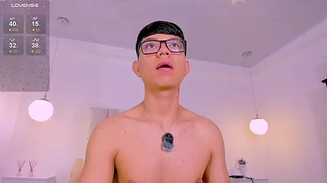 CodyTwink online show from June 2026 01:09:02 PM