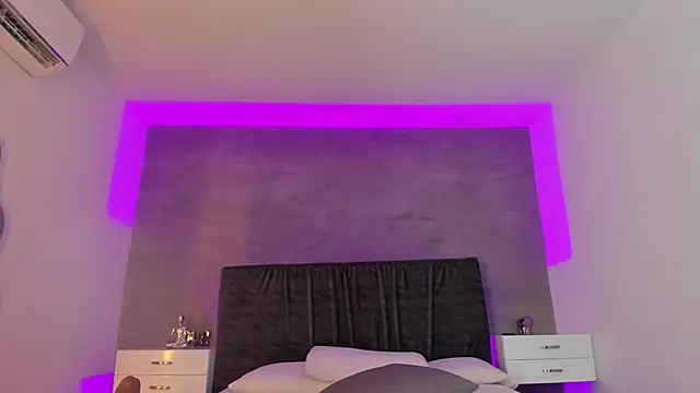 Snapshot of jasminehill_ chatting on March 2025 09:18:02 PM jasminehill online show from March 2025 09:18:02 PM