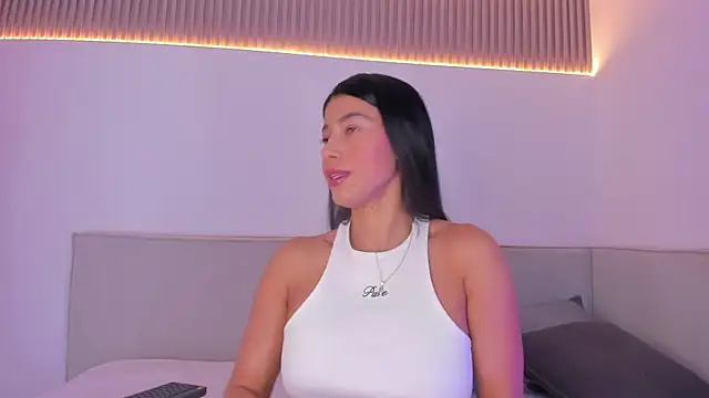 jasminehill  online show from February 2026 01:27:02 PM