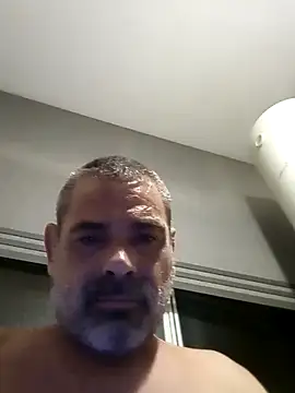 Snapshot of Gimly80 chatting on September 2025 10:33:01 PM Gimly80 online show from September 2025 10:33:01 PM