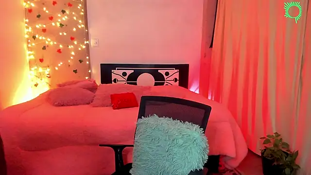 Snapshot of blackbarbietrans chatting on February 2025 11:41:02 PM blackbarbietrans online show from February 2025 11:41:02 PM