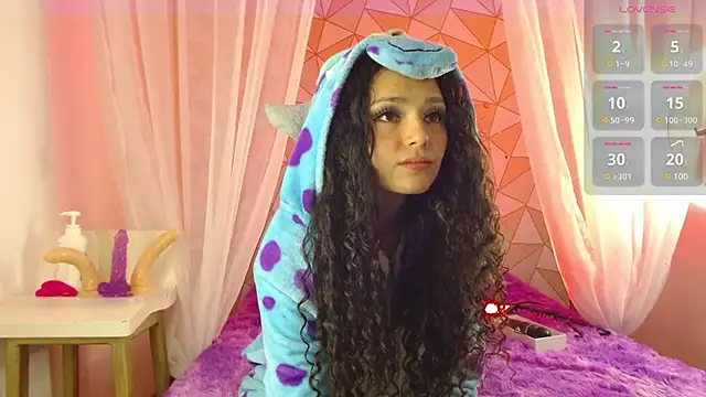 mapelove online show from January 2025 09:00:01 PM