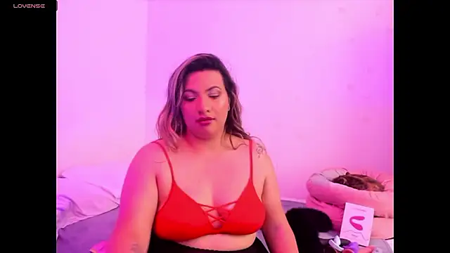 Snapshot of lilith_eve28 chatting on December 2024 01:10:01 PM lilith eve28 online show from December 2024 01:10:01 PM