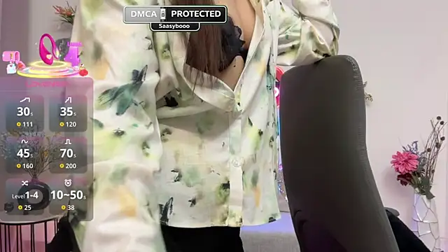Unique-Beauty online show from April 2026 05:26:02 PM