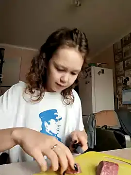 Snapshot of _AnMiss_ chatting on November 2025 11:01:02 AM AnMiss online show from November 2025 11:01:02 AM