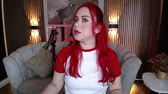 Naty slavedoll online show from June 2026 07:19:01 PM