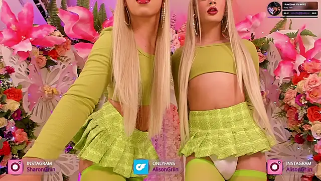 Snapshot of AlisonSharon chatting on December 2024 02:56:02 AM AlisonSharon online show from December 2024 02:56:02 AM