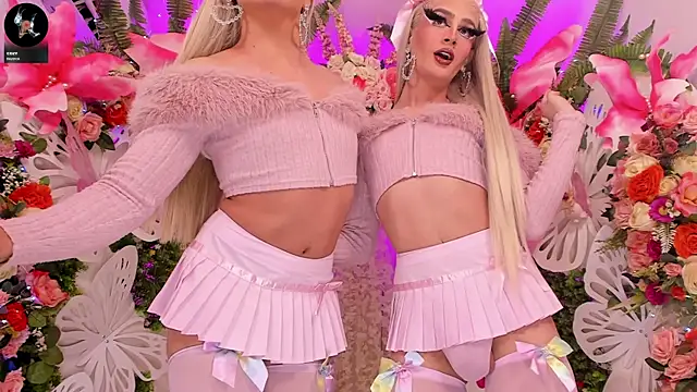 Snapshot of AlisonSharon chatting on February 2025 06:34:02 AM AlisonSharon online show from February 2025 06:34:02 AM