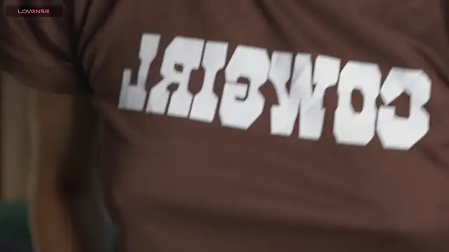 Snapshot of JodyBlow chatting on December 2024 12:27:02 PM JodyBlow online show from December 2024 12:27:02 PM