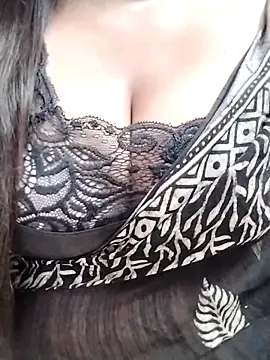 Snapshot of Nancy-22 chatting on October 2025 02:37:02 AM Nancy-22 online show from October 2025 02:37:02 AM