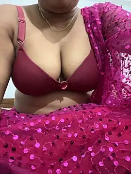 Snapshot of Nancy-22 chatting on November 2025 01:23:02 PM Nancy-22 online show from November 2025 01:23:02 PM