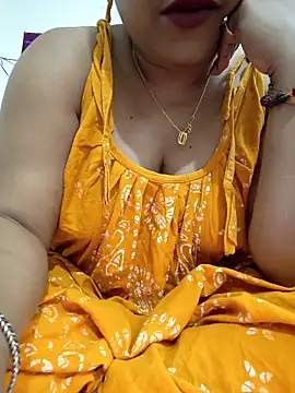 Snapshot of Nancy-22 chatting on February 2026 11:29:02 AM Nancy-22 online show from February 2026 11:29:02 AM