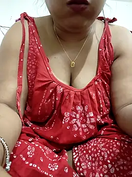 Snapshot of Nancy-22 chatting on February 2026 01:21:01 PM Nancy-22 online show from February 2026 01:21:01 PM