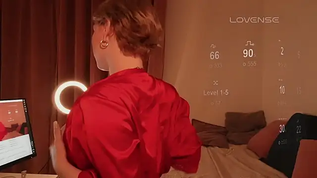 kris69kiss online show from January 2025 05:37:02 PM