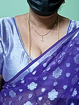 ananya956 online show from February 2025 06:10:02 PM