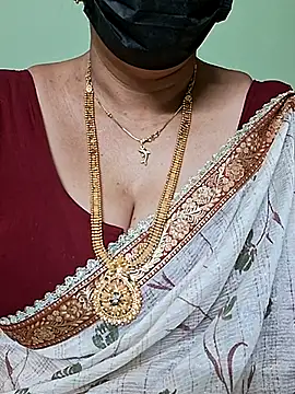 ananya956 online show from February 2025 12:10:02 AM