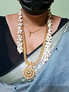 ananya956 online show from February 2025 02:54:02 PM