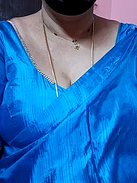 ananya956 online show from February 2026 12:48:02 PM