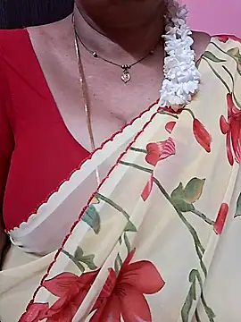 ananya956 online show from April 2026 05:04:02 PM