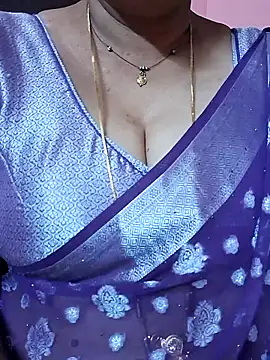 ananya956 online show from April 2026 12:14:01 PM