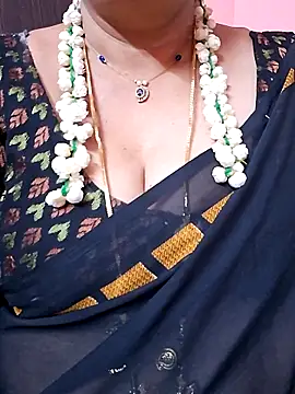 ananya956 online show from May 2026 02:11:01 PM
