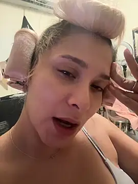 Ramona Flower online show from October 2025 11:05:02 PM