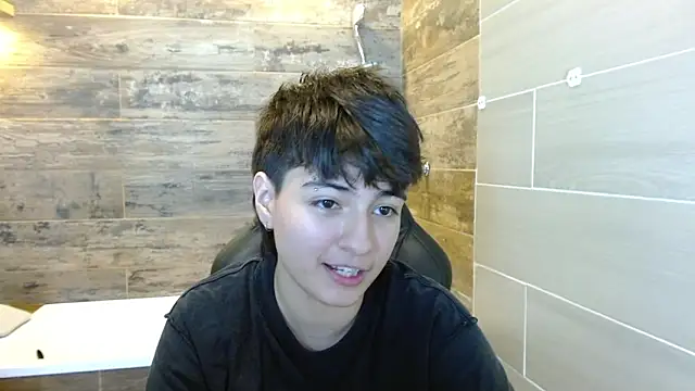 Snapshot of Bryce_Evans chatting on February 2026 03:19:02 PM Bryce Evans online show from February 2026 03:19:02 PM