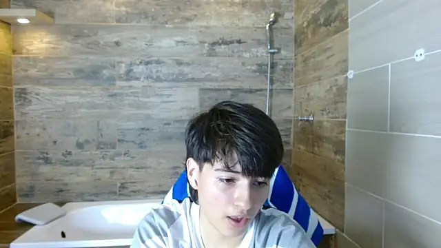 Snapshot of Bryce_Evans chatting on July 2026 02:53:02 PM Bryce Evans online show from July 2026 02:53:02 PM
