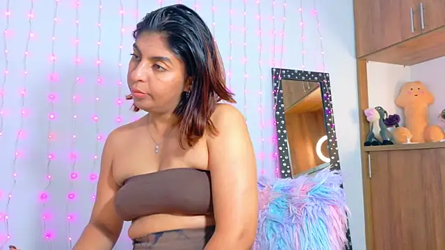 Snapshot of im_anna_ chatting on January 2026 09:31:01 PM im anna online show from January 2026 09:31:01 PM