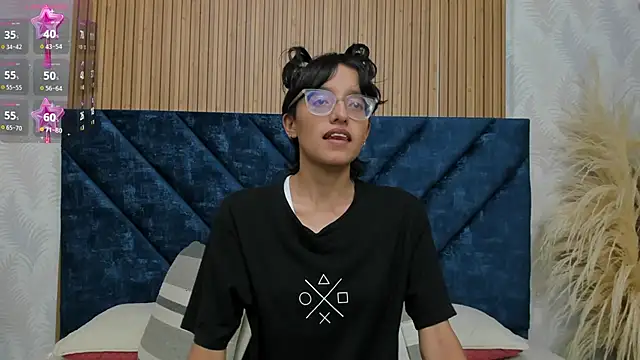 Snapshot of Marge_lasander chatting on January 2025 01:31:02 AM Marge lasander online show from January 2025 01:31:02 AM