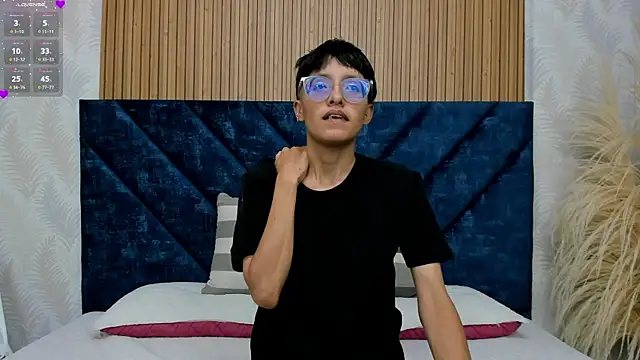 Snapshot of Marge_lasander chatting on March 2025 01:32:02 AM Marge lasander online show from March 2025 01:32:02 AM