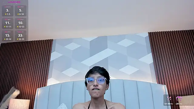 Snapshot of Marge_lasander chatting on October 2025 01:58:01 AM Marge lasander online show from October 2025 01:58:01 AM