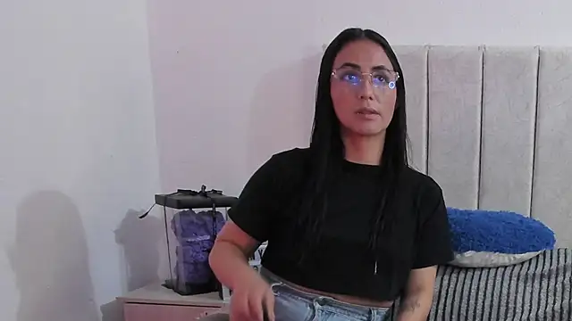 anny roberts online show from April 2026 04:08:01 PM