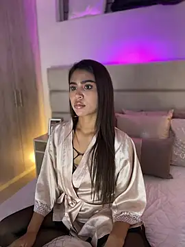 HaileyBaldwin online show from January 2025 05:49:01 AM