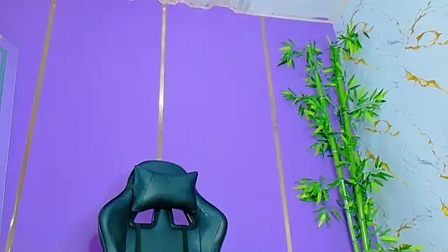 Snapshot of scarlet-jonesx chatting on October 2025 04:54:01 AM scarlet-jonesx online show from October 2025 04:54:01 AM