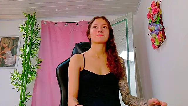 Snapshot of scarlet-jonesx chatting on March 2026 08:39:01 PM scarlet-jonesx online show from March 2026 08:39:01 PM