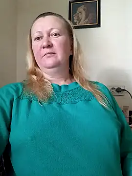 blondyaguar online show from September 2025 12:18:01 PM