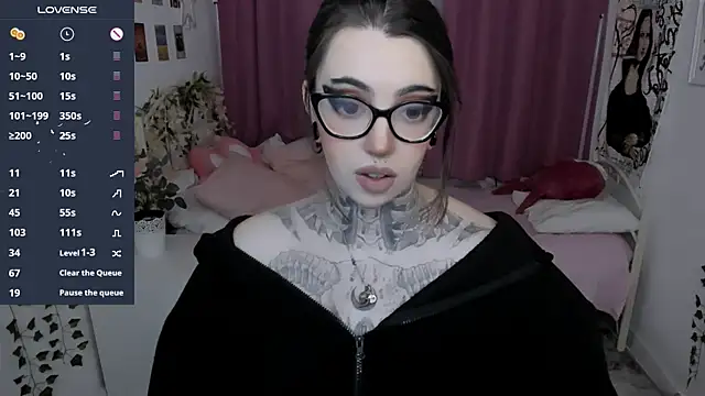 Dixi Pixi  online show from April 2026 05:38:01 AM