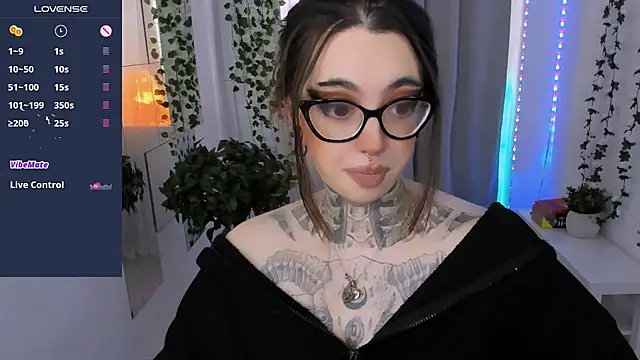 Dixi Pixi  online show from May 2026 05:45:01 AM