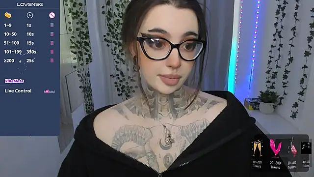 Dixi Pixi  online show from May 2026 05:36:02 AM