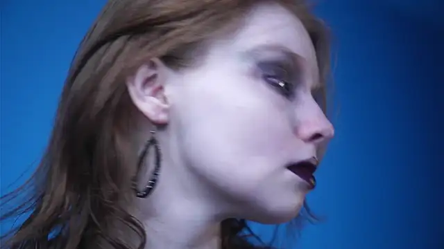 Snapshot of ginger_hugs chatting on January 2025 10:05:01 PM ginger hugs online show from January 2025 10:05:01 PM