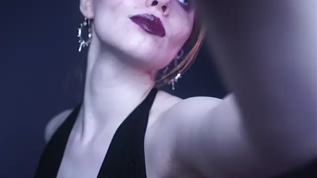 Snapshot of ginger_hugs chatting on February 2025 10:11:01 PM ginger hugs online show from February 2025 10:11:01 PM