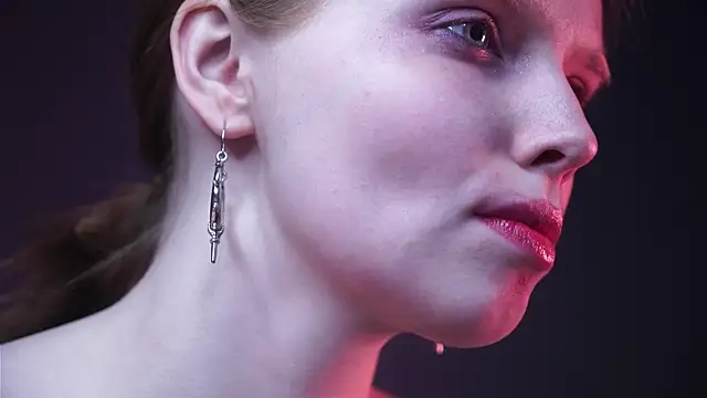 Snapshot of ginger_hugs chatting on February 2025 04:25:01 AM ginger hugs online show from February 2025 04:25:01 AM