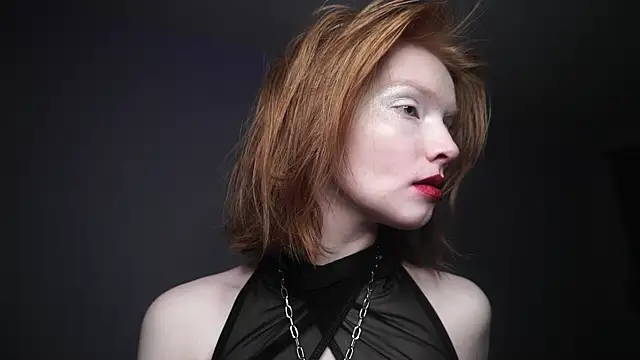 Snapshot of ginger_hugs chatting on February 2025 10:04:02 PM ginger hugs online show from February 2025 10:04:02 PM