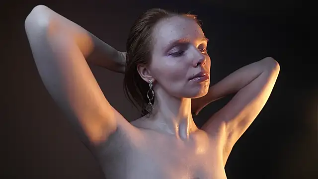 Snapshot of ginger_hugs chatting on March 2025 04:13:01 AM ginger hugs online show from March 2025 04:13:01 AM