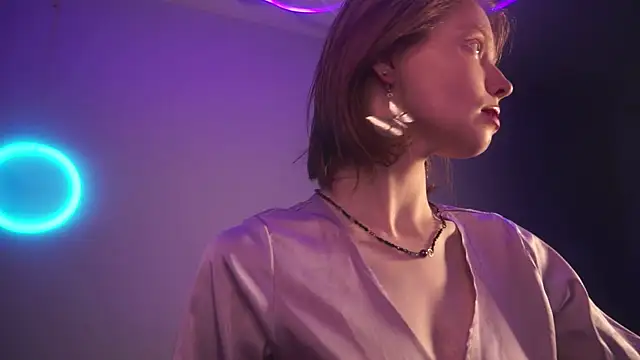 Snapshot of ginger_hugs chatting on September 2025 09:58:01 PM ginger hugs online show from September 2025 09:58:01 PM