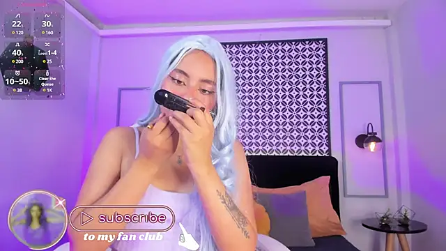 Chloe fischer  online show from January 2025 01:52:02 PM