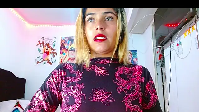 lacolombia   online show from December 2024 09:34:02 PM