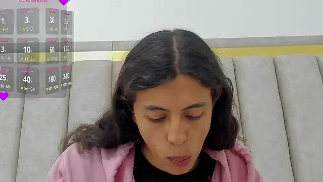 FreyaMoller online show from October 2025 07:45:02 PM