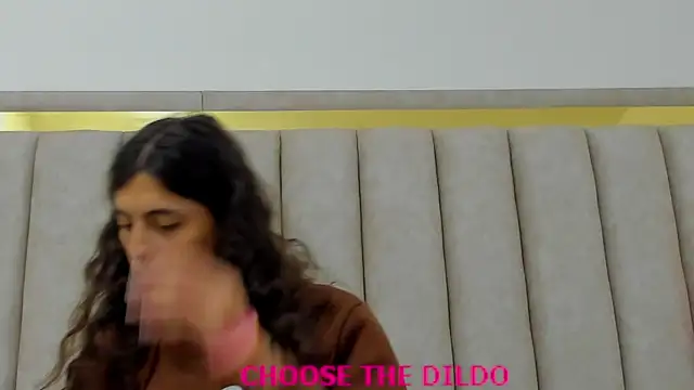 FreyaMoller online show from November 2025 07:45:02 PM